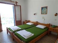 Young Inn Naousa  Ngoại thất bức ảnh
