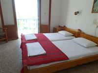 Young Inn Naousa  Ngoại thất bức ảnh